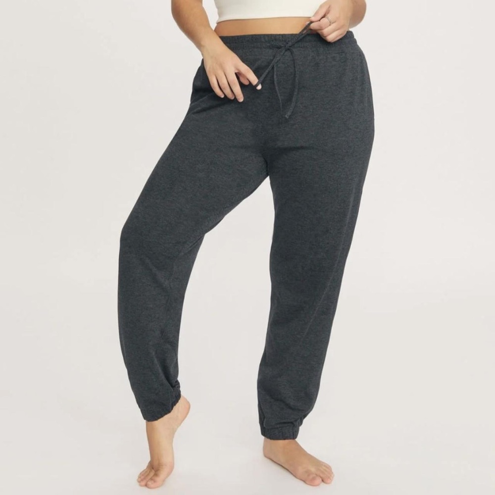 Girlfriend Collective Reset Jogger in Moon